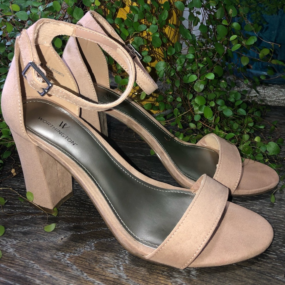 Worthington Natural heels